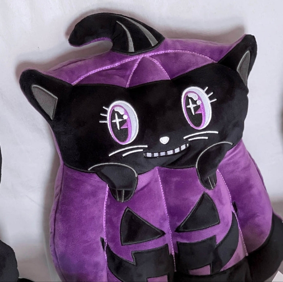 Cat Pumpkin Plush Pillow (NEW) - Picture 1 of 2